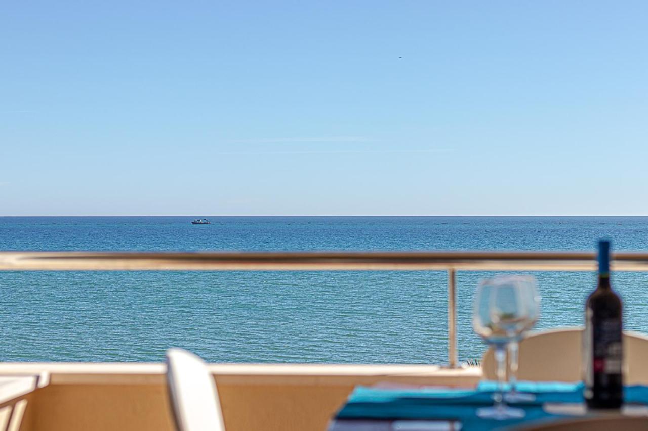 Fantastic Views , On The Beach Best Location In トレモリノス エクステリア 写真